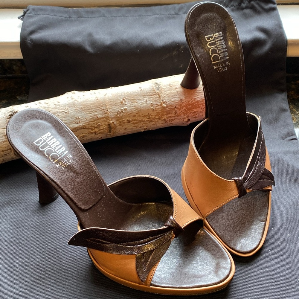 Brown & Tan Heels With Side Leaf Design